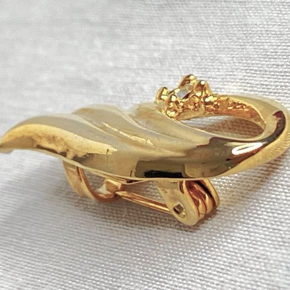 Gold Tone Pendant Brooch Scatter Pin Wing Shape Solitary Tiny Clear Stone - Picture 5 of 7